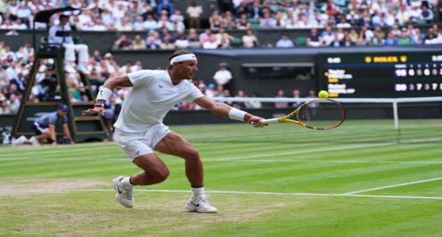 نادال يعلن عدم مشاركته في بطولة برشلونة المفتوحة للتنس